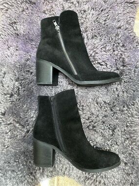 Women’s Black Suede Ankle Boots with Block Heel Size 8.5